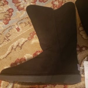 Uggs Abree 37 new with tag fit 6 or 6.5